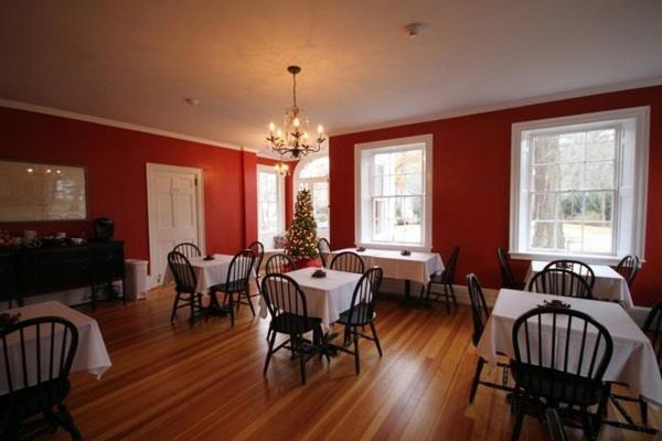 Snapdragon Inn Windsor Ngoại thất bức ảnh